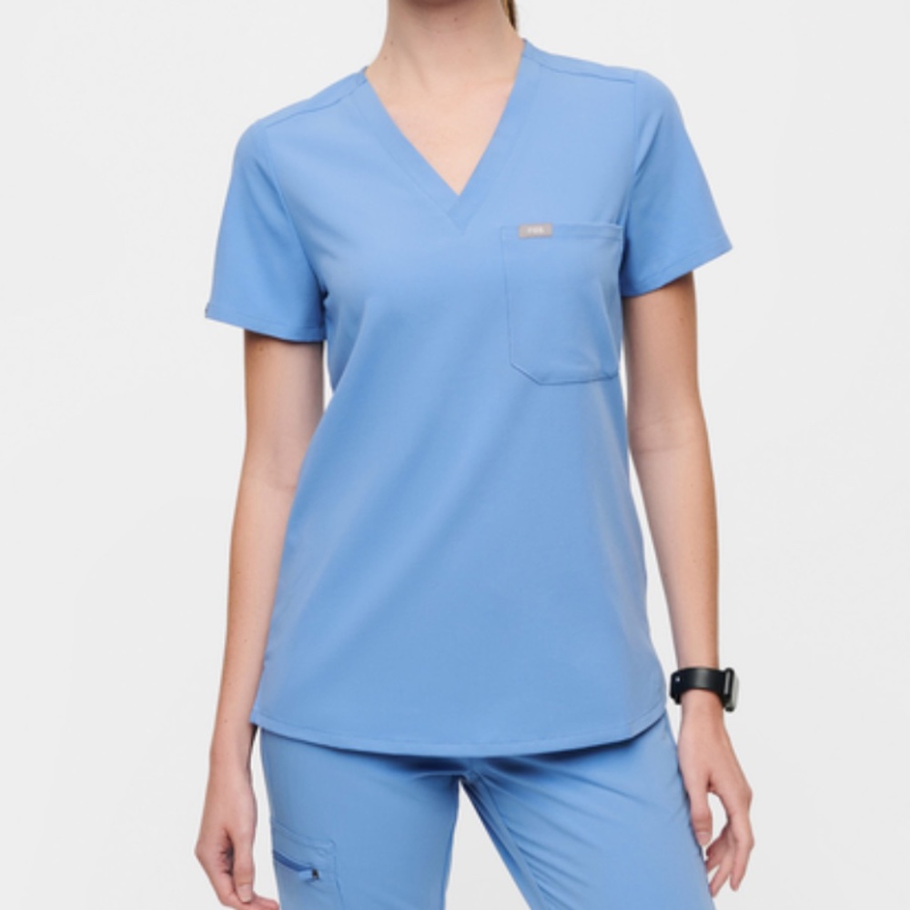 Figs Catarina™ One-Pocket Scrub Top